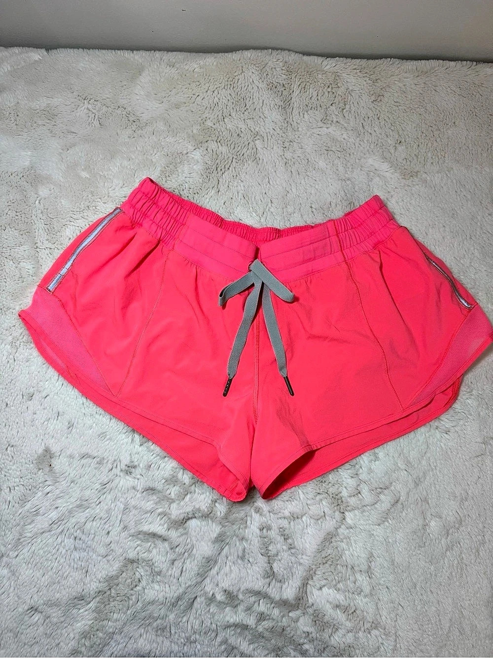 Lululemon Hotty Hot Short Athletic Shorts in Pink size 10